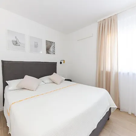 Antico Appartement Trogir